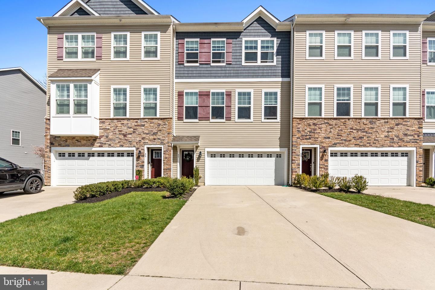 57 Sullivan Way — photo