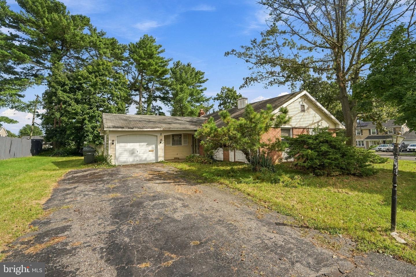2 Barrington Ln — photo