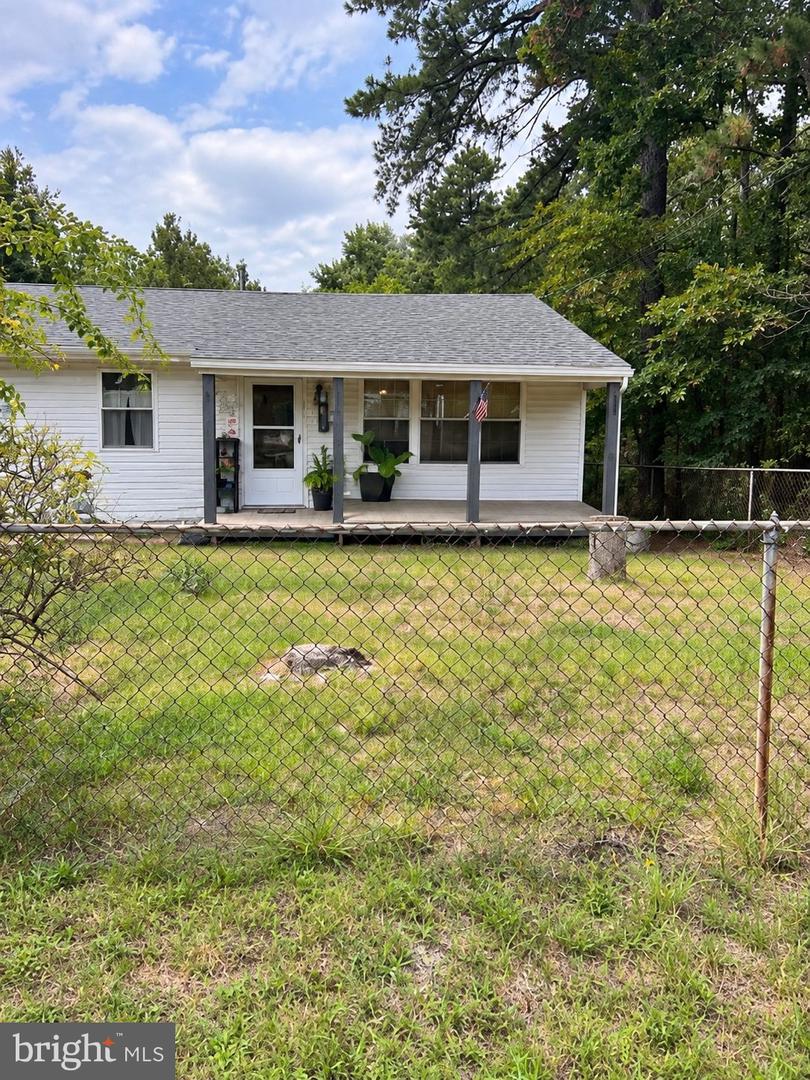 2376 Range Rd — photo