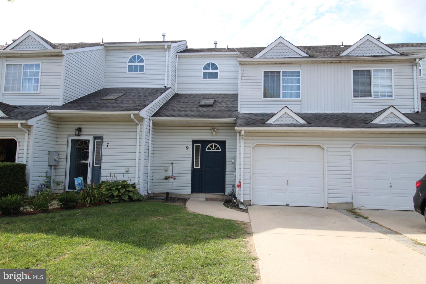 9 Sesame Dr — photo