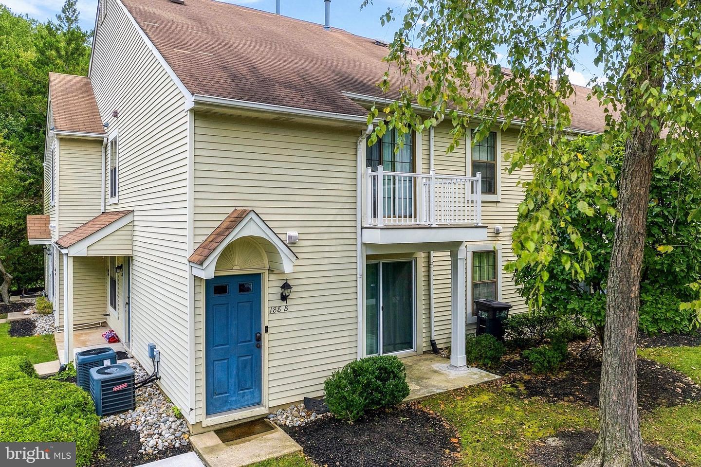 188 Collin Ct — photo