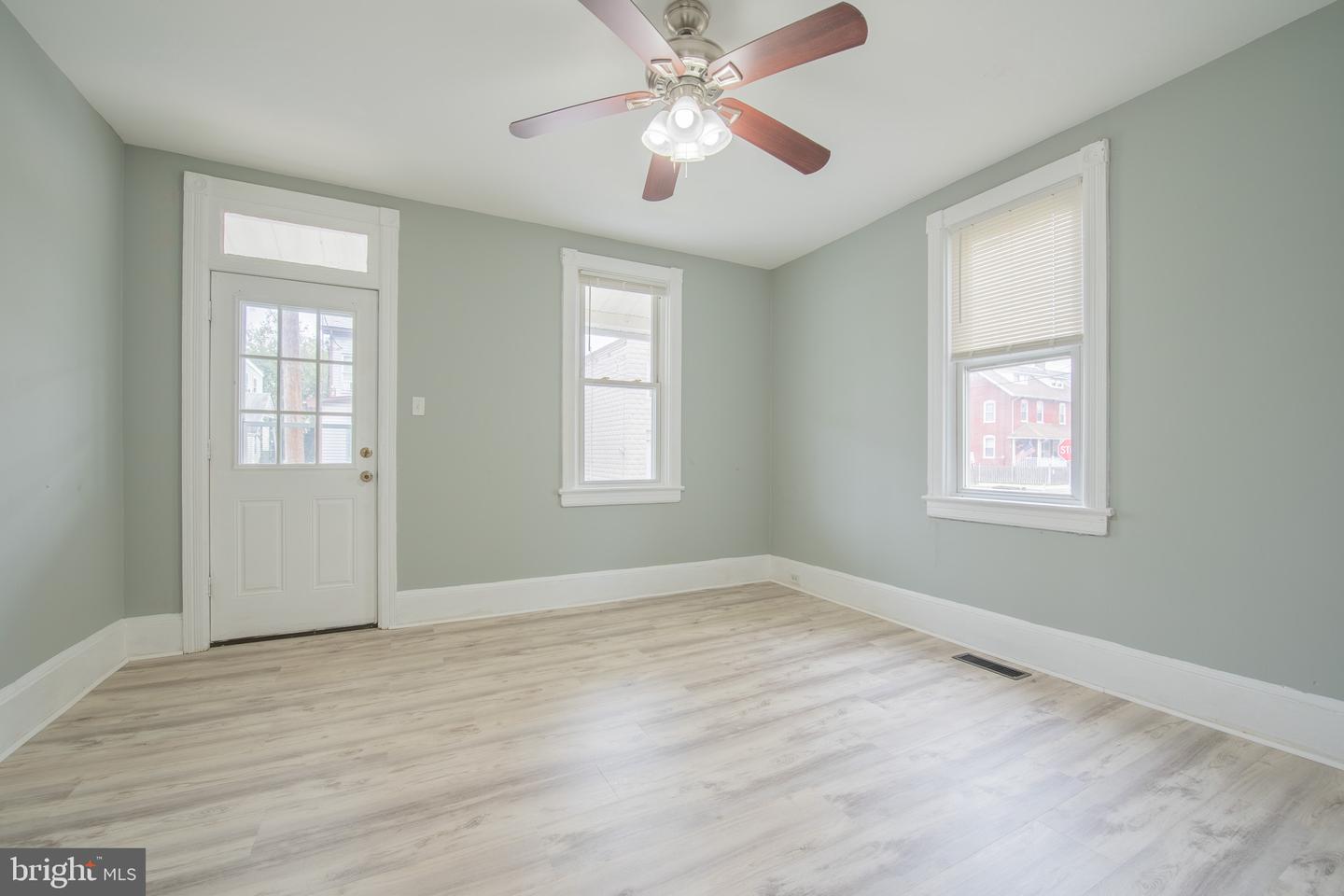 426 Kossuth Street, Riverside, NJ 08075 — photo 2