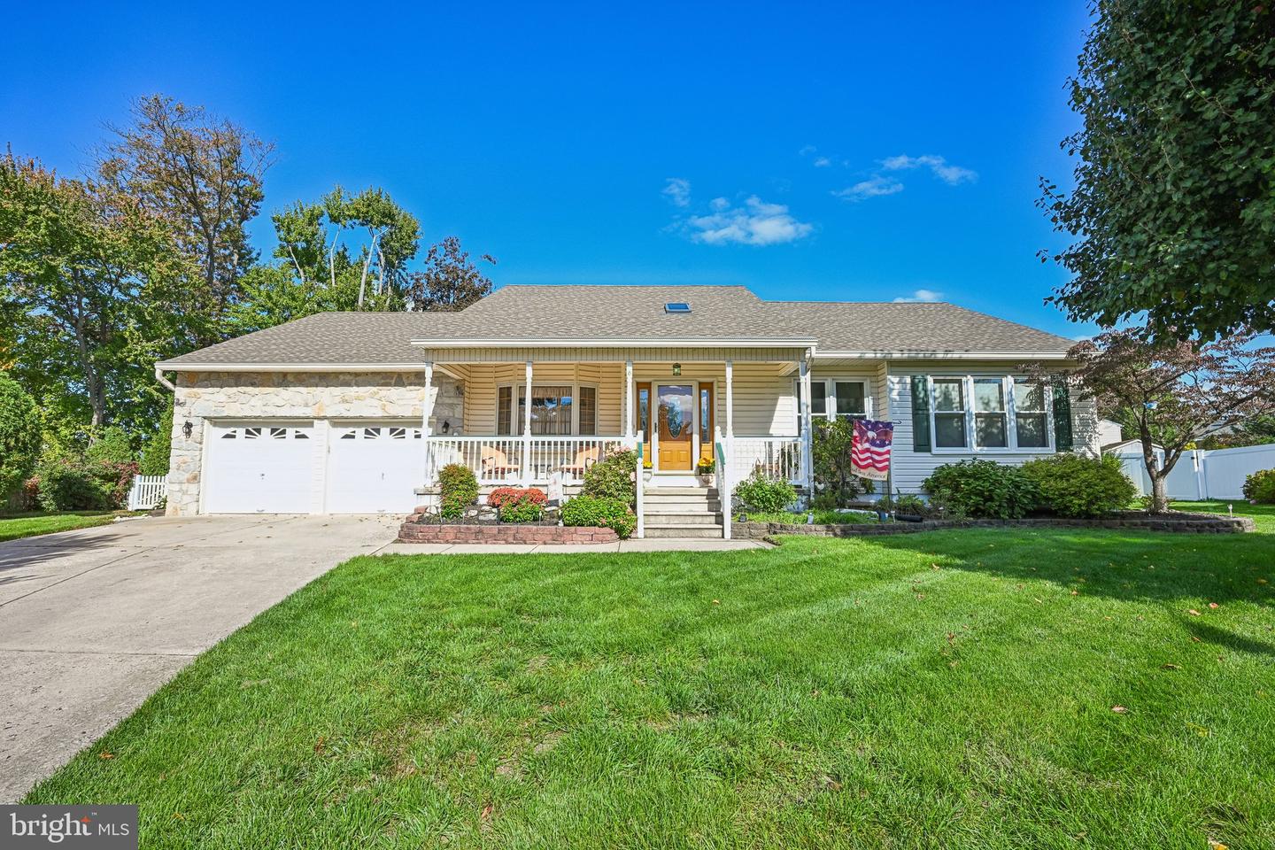 6 Hillcrest Hts — photo