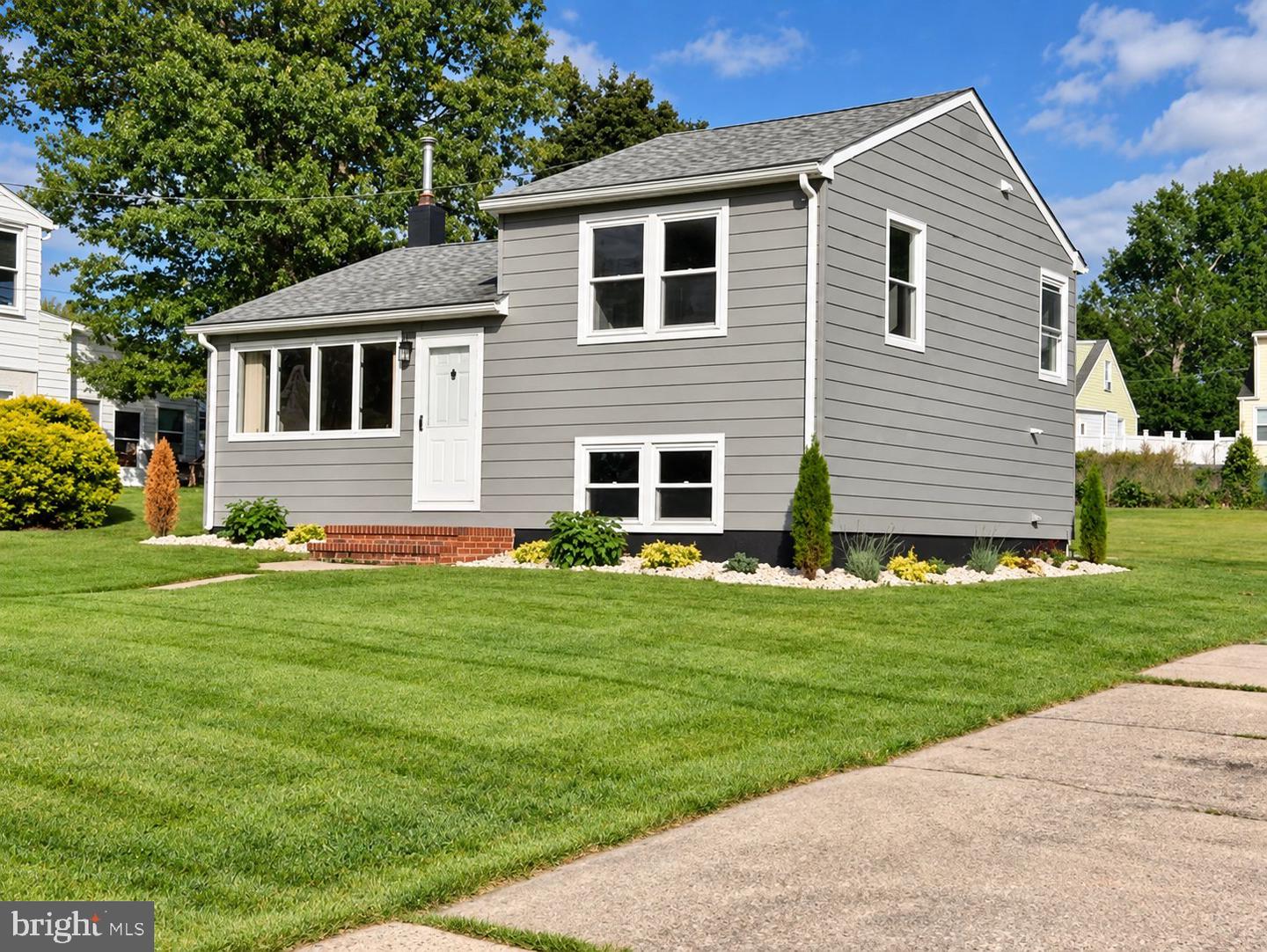 1405 Griffith Ave — photo