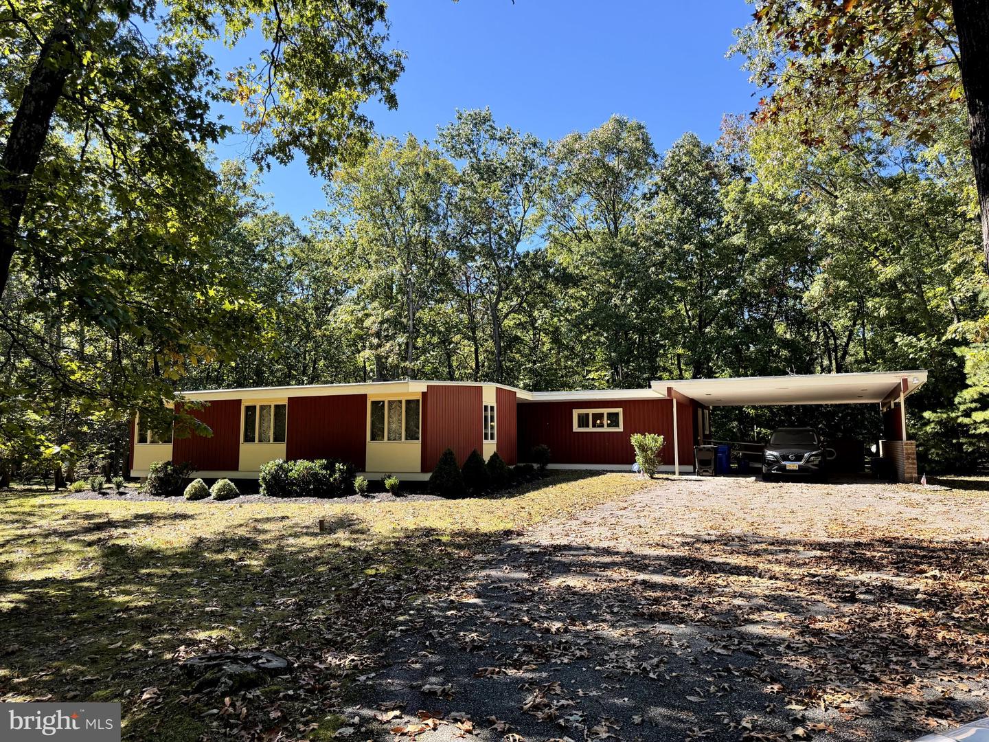 1372 Stokes Rd — photo