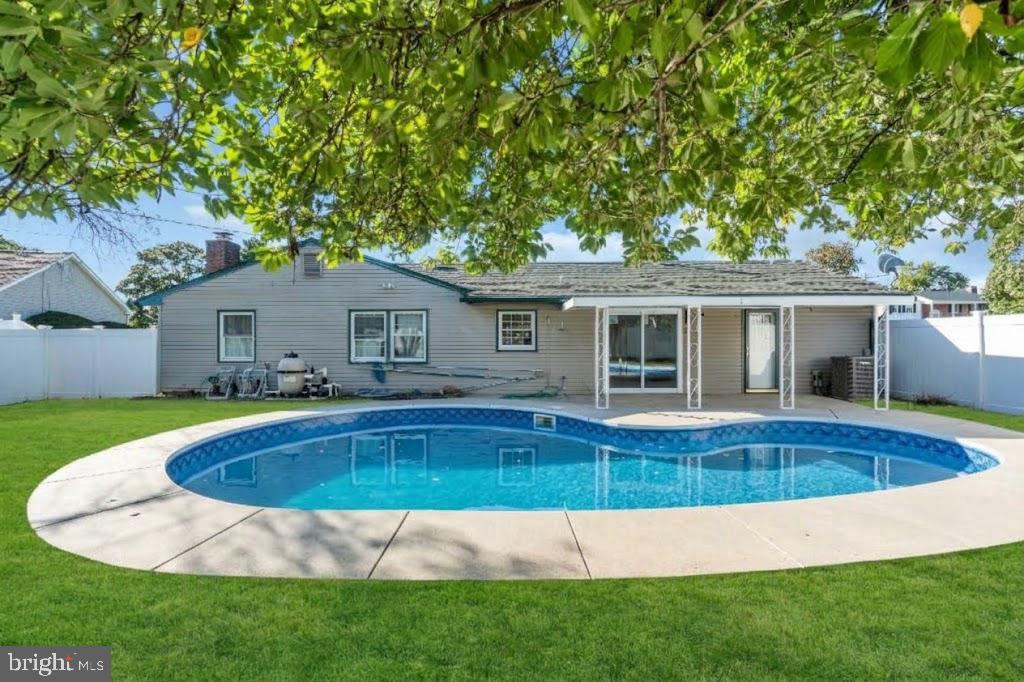 15 Toledo Ln — photo