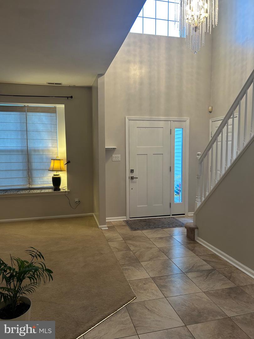 71 Fieldcrest Dr — photo