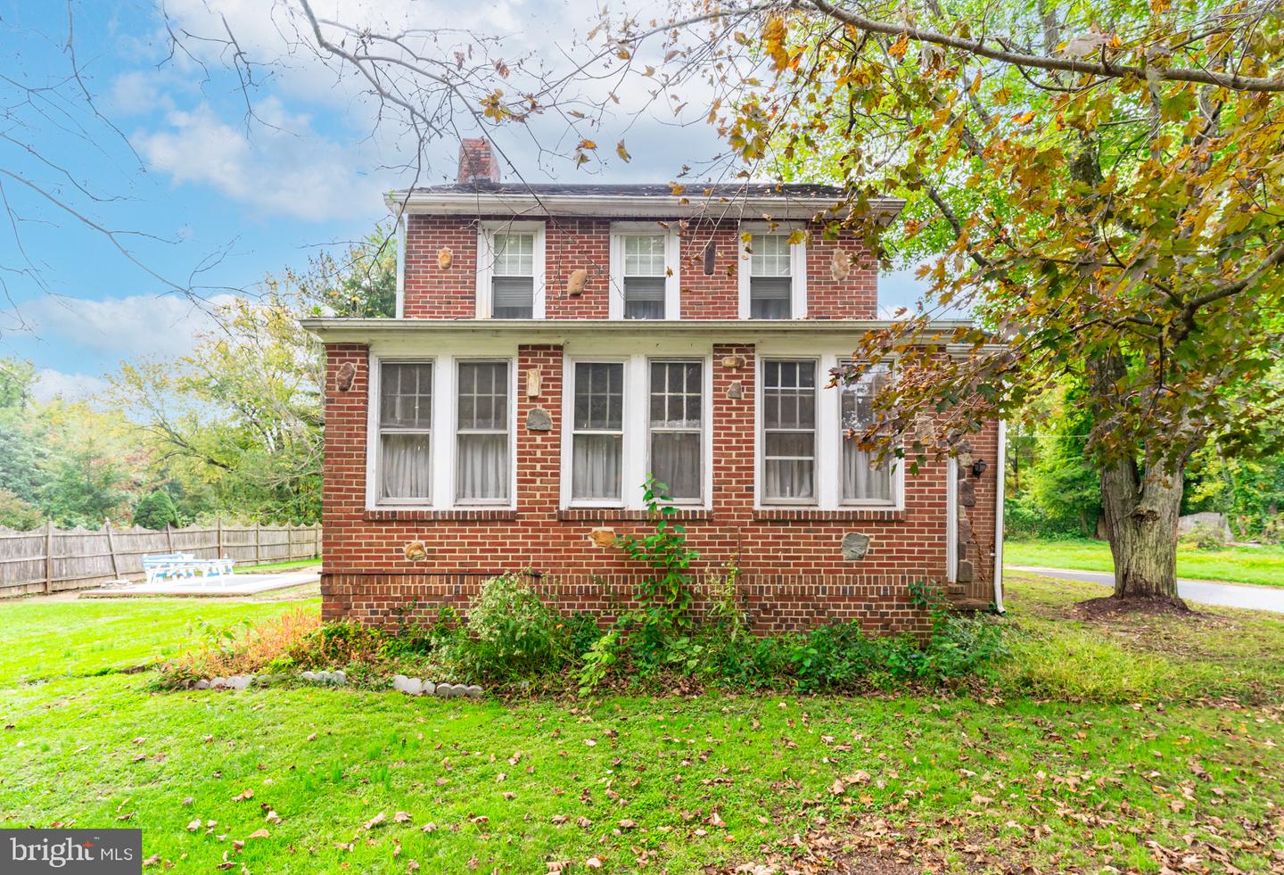 1006 Jacksonville Rd — photo