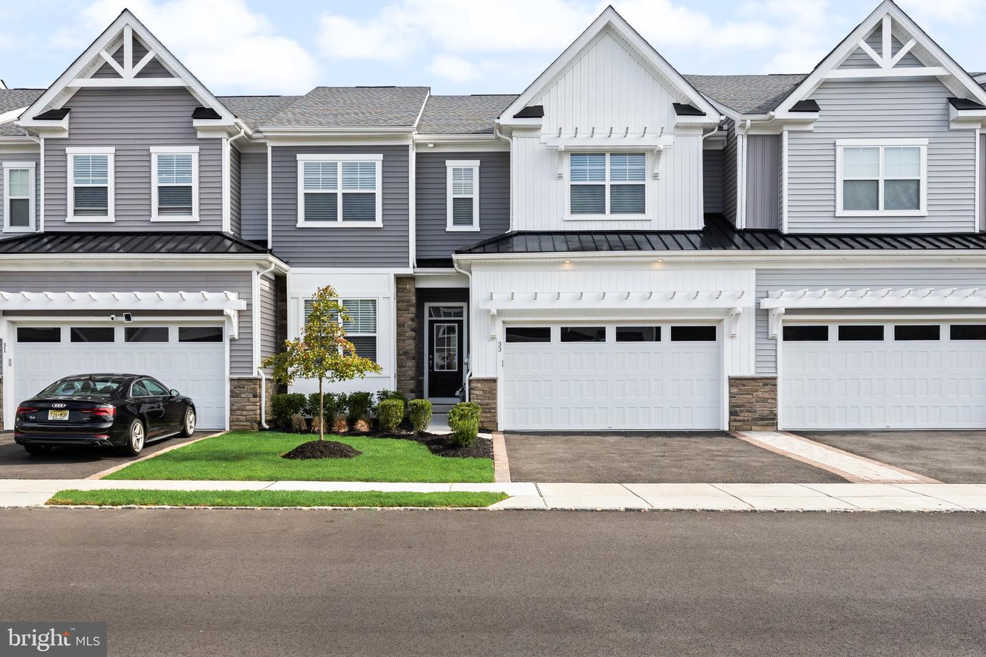 33 Baldwin Ct — photo