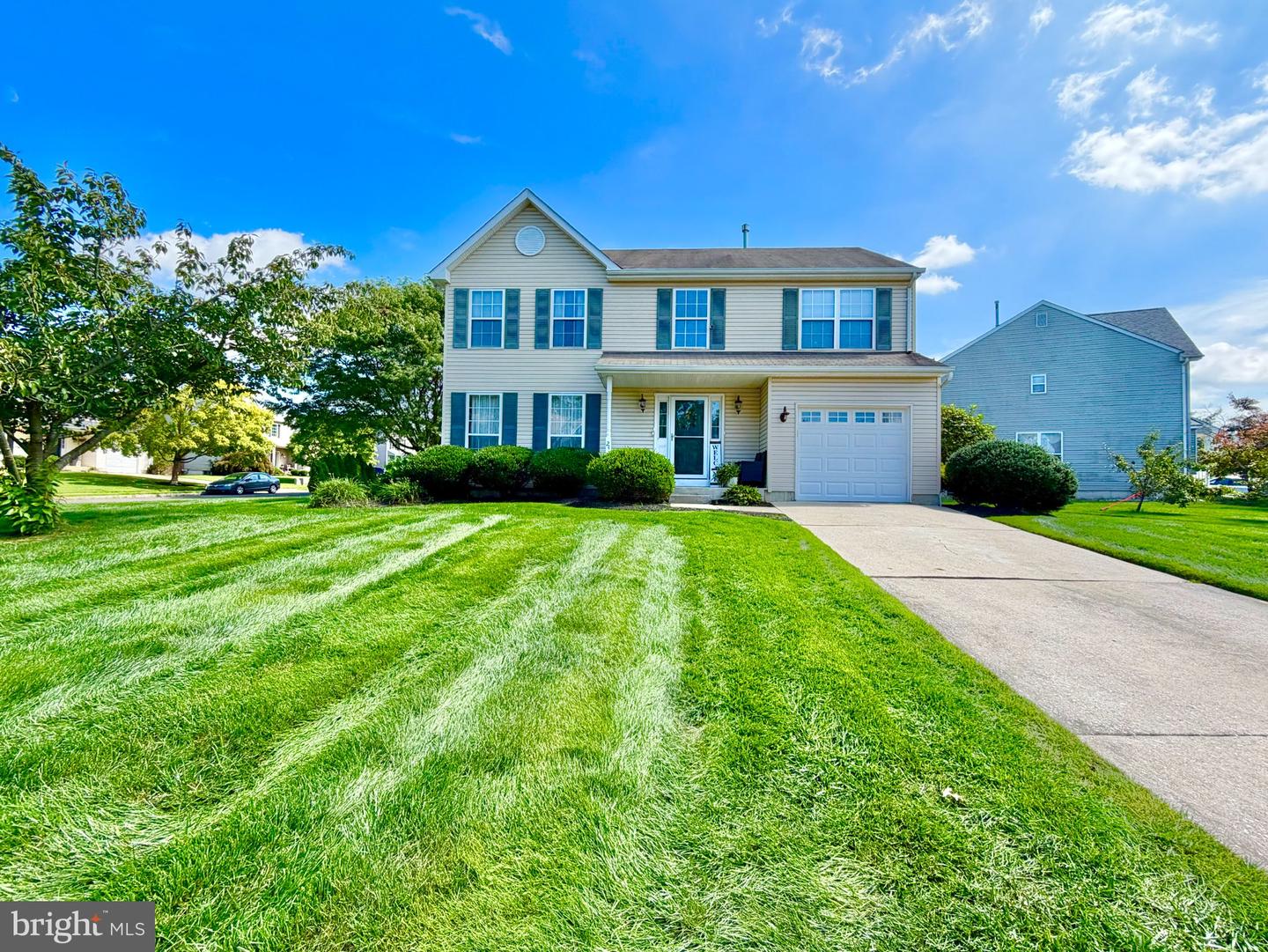 24 Woodyfield Ln — photo