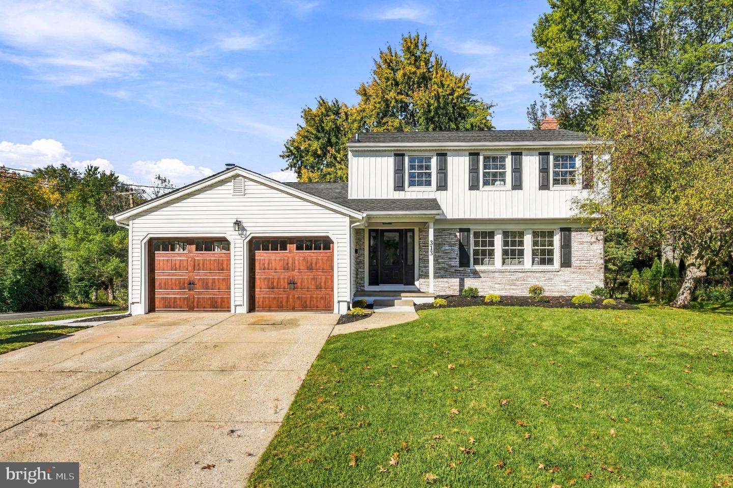 313 Brandywine Dr — photo
