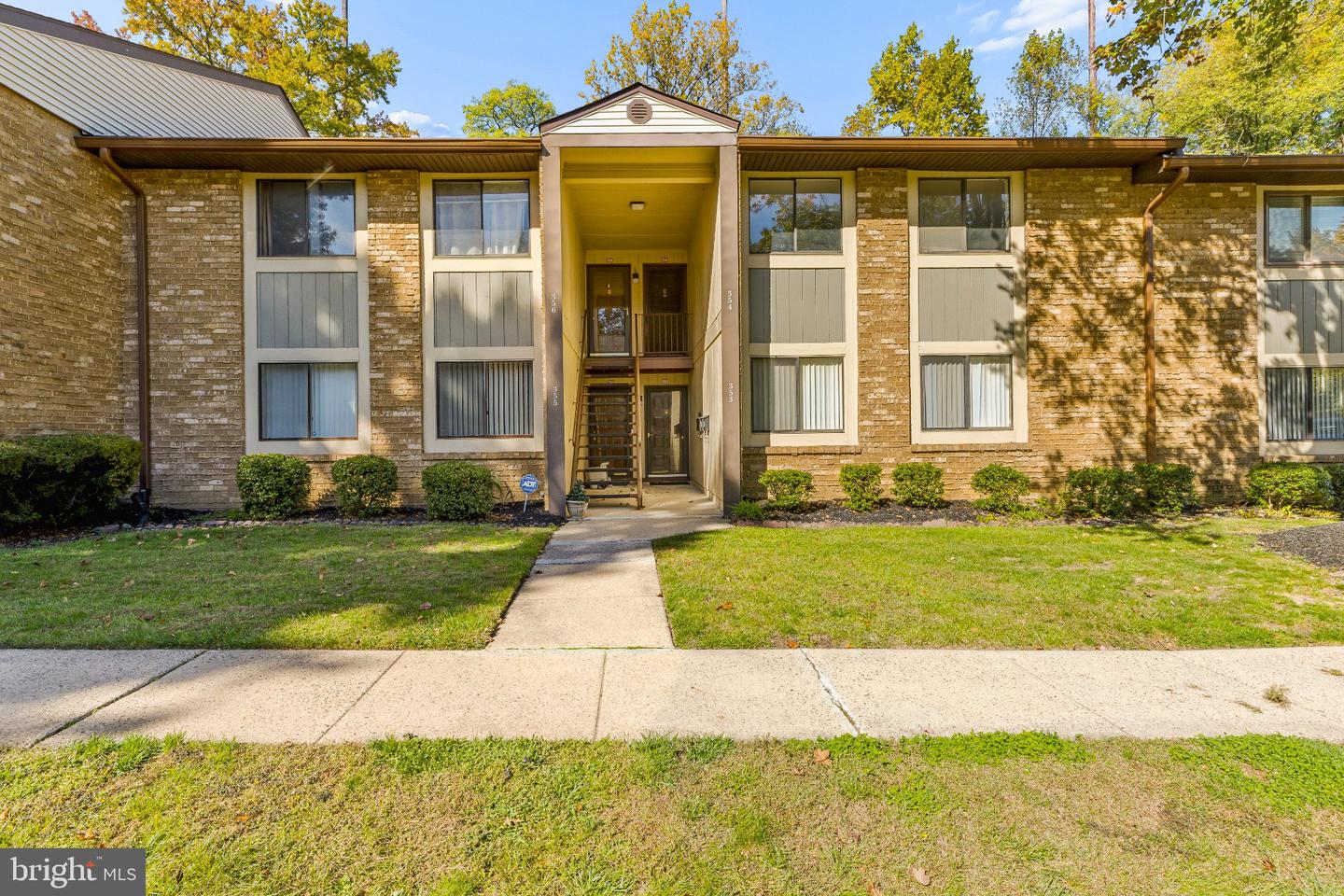 115 E Kings Hwy #354 — photo
