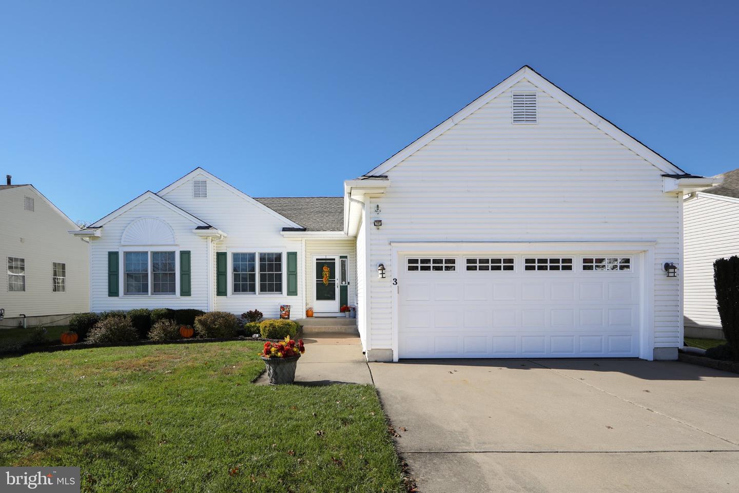 3 Tara Ln — photo