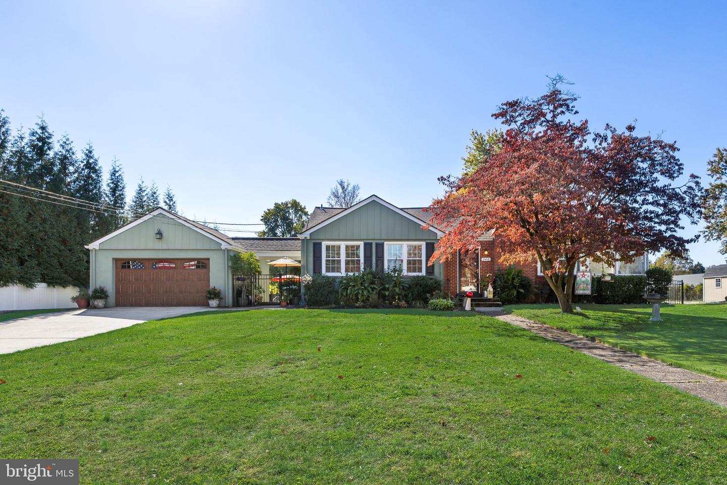 546 S Forklanding Rd — photo