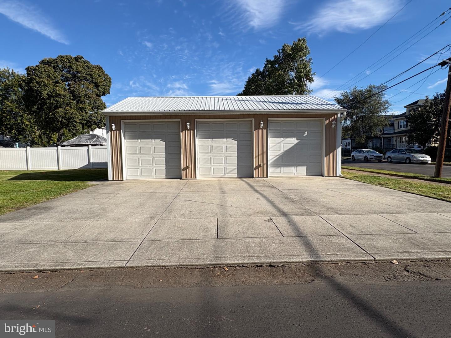 519 Weeks Avenue, Riverside, NJ 08075 — photo 2