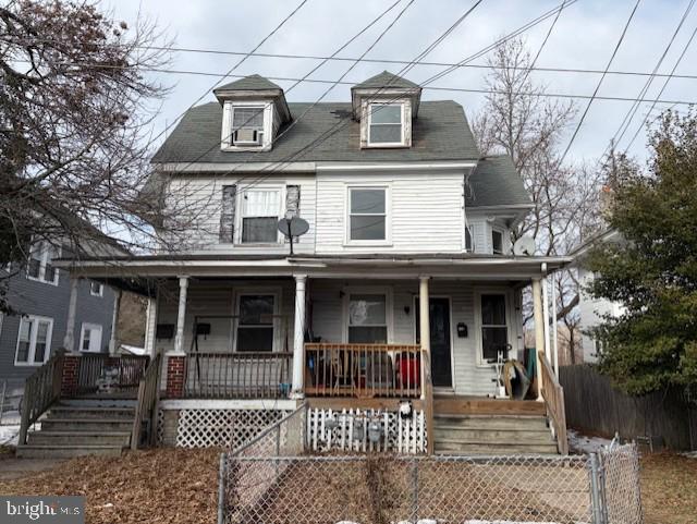 110 W Main St #B Upstairs — photo