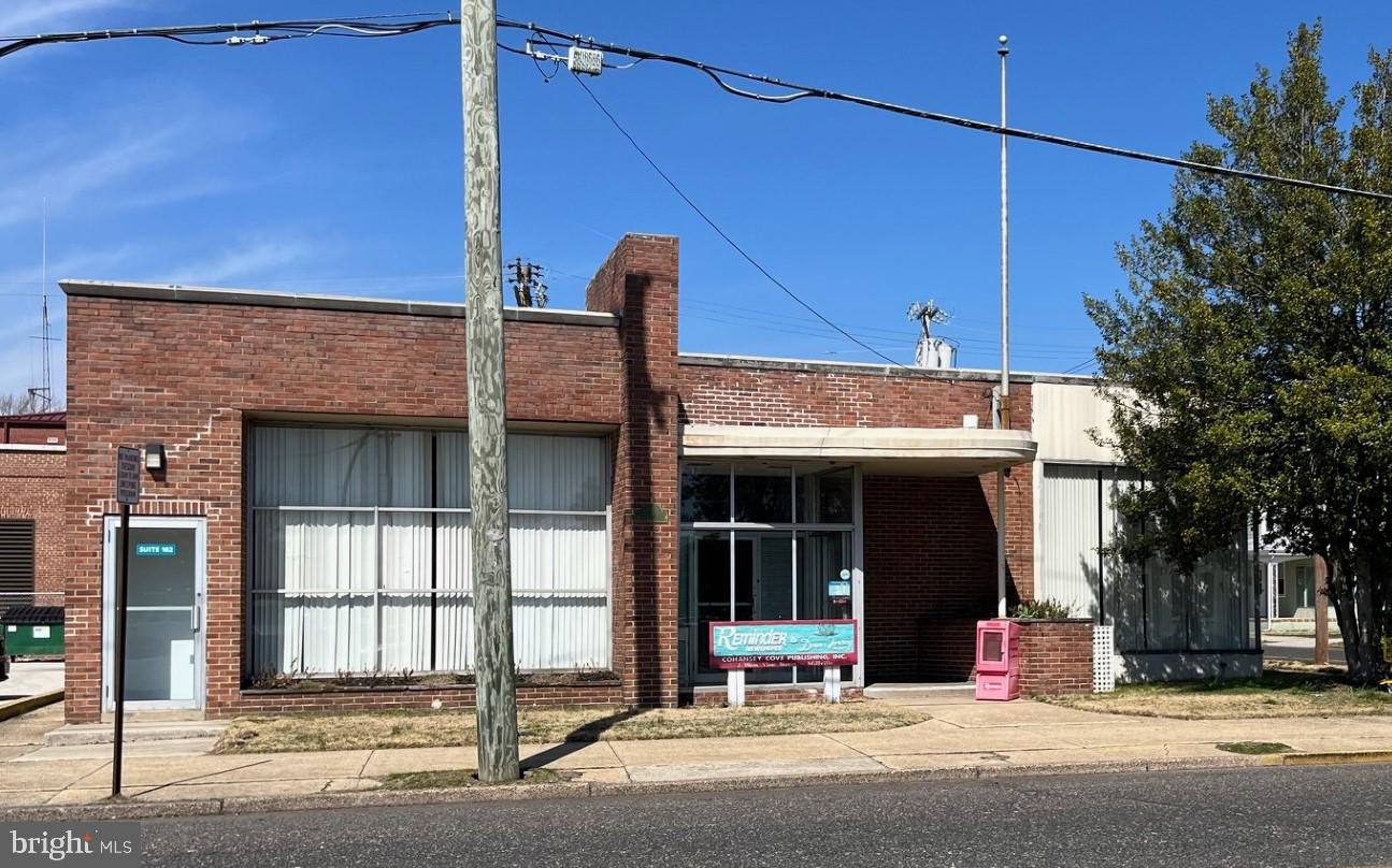 2 West Vine Street W — photo