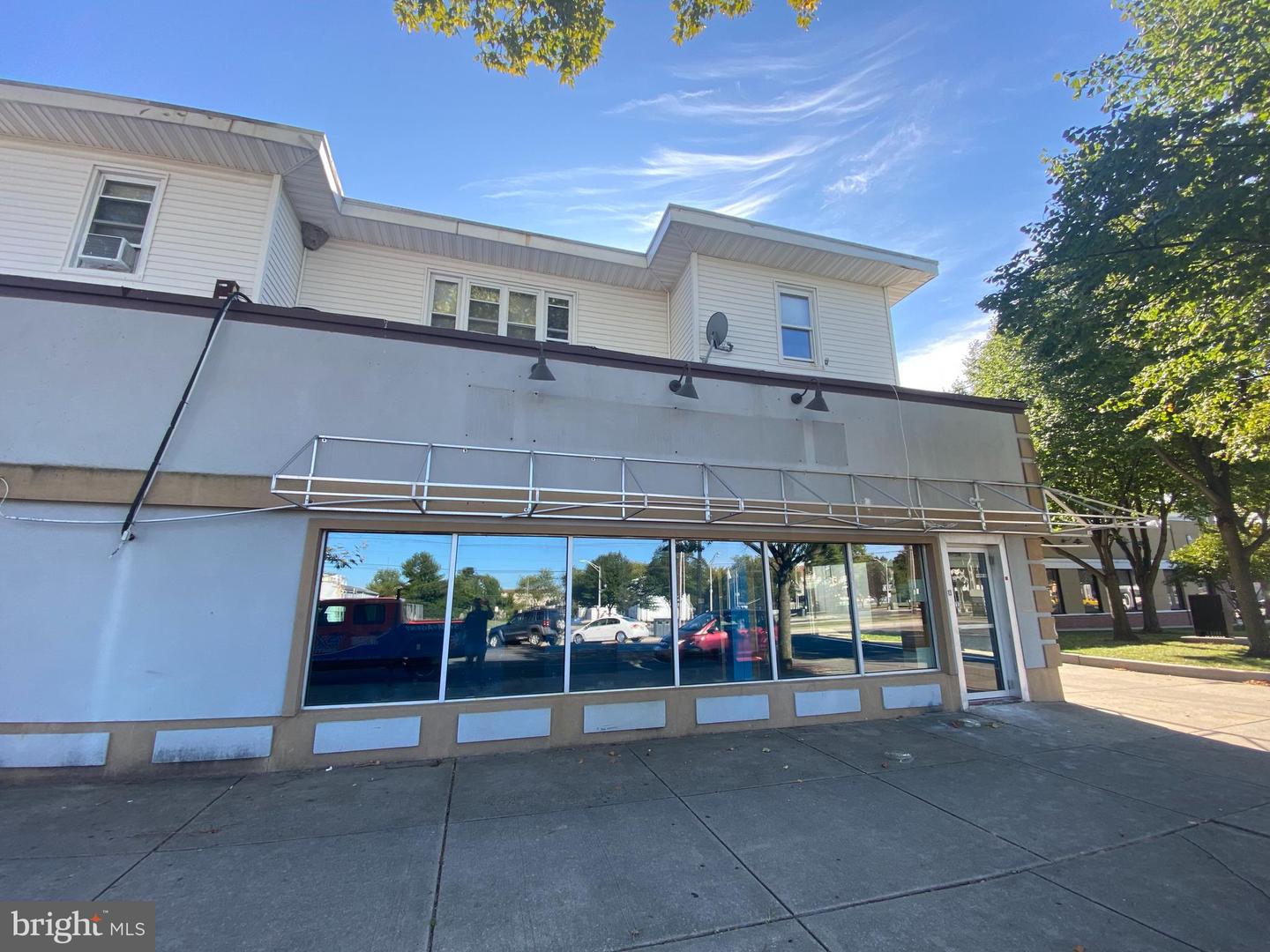 13 N East Blvd #B — photo