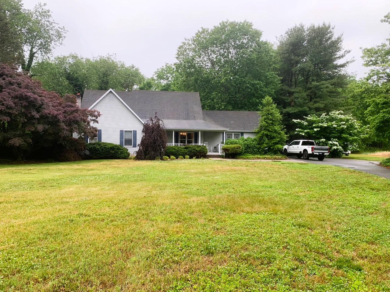 29 Birdsall Dr — photo