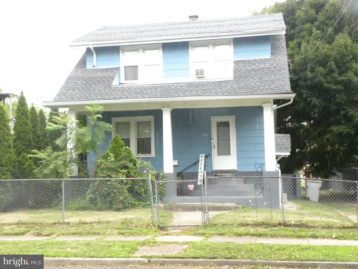 91 S Myrtle St — photo