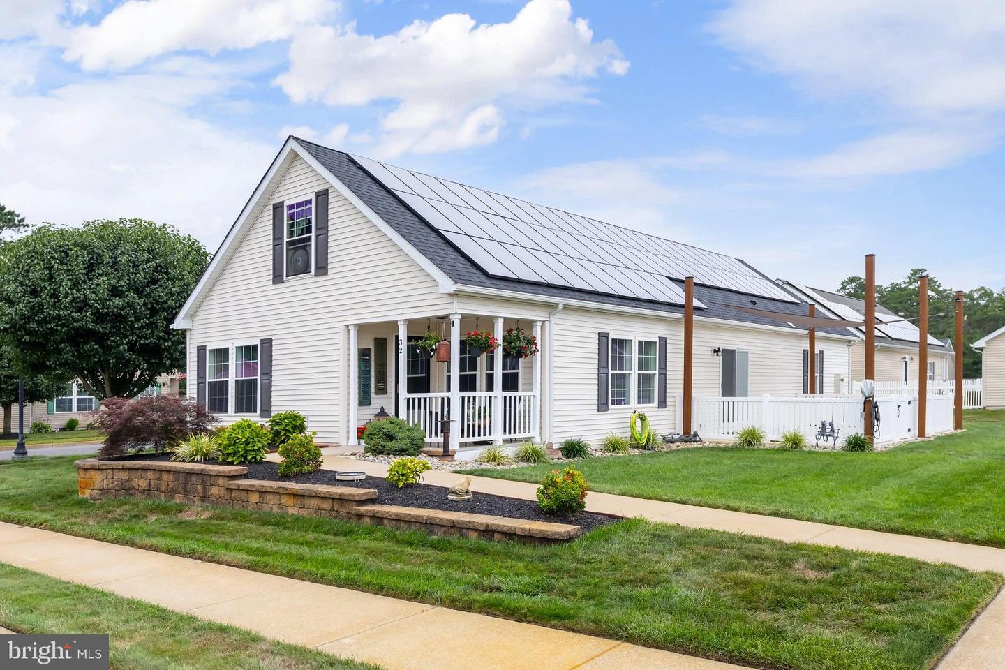 32 Paul Revere Ct — photo
