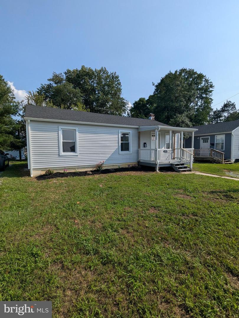 1013 School Lane Rd — photo