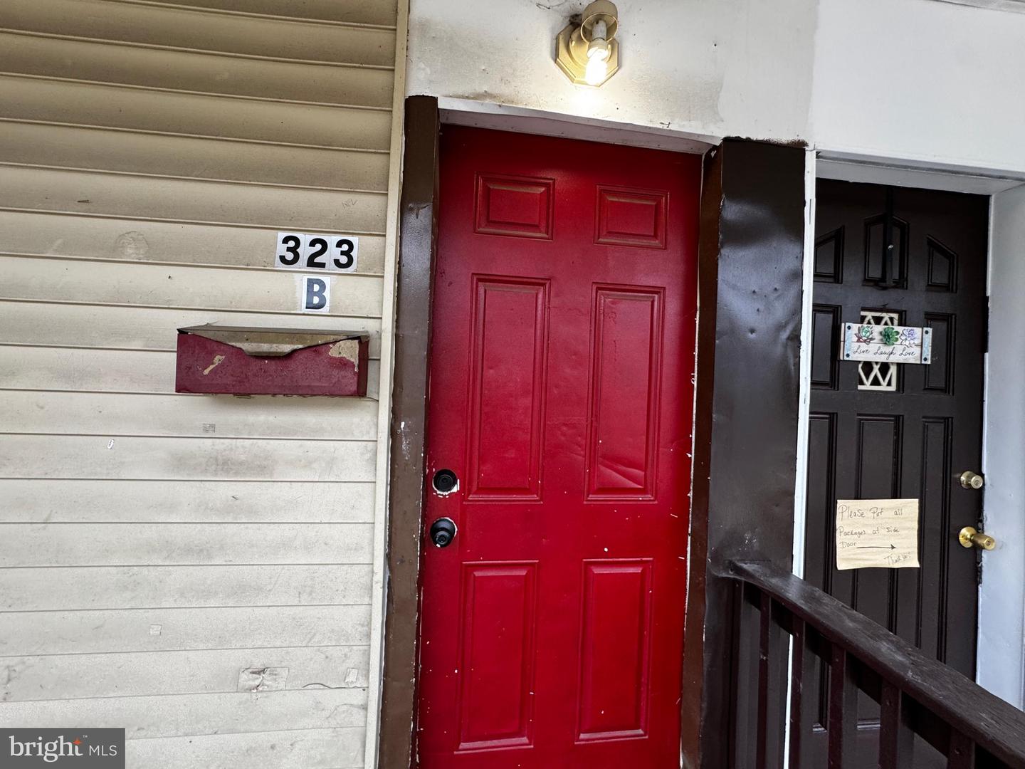 323 E Vine St #B — photo
