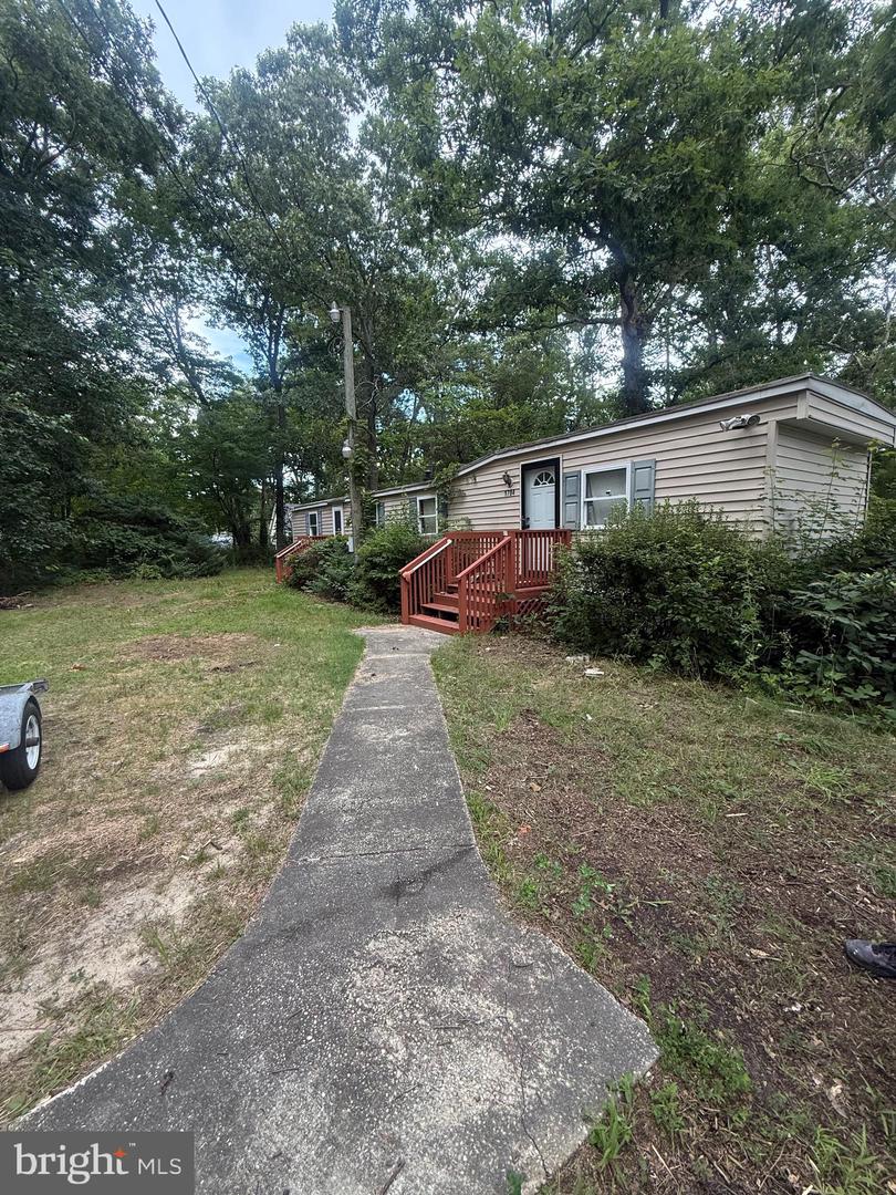 1704 Spring Garden Rd — photo