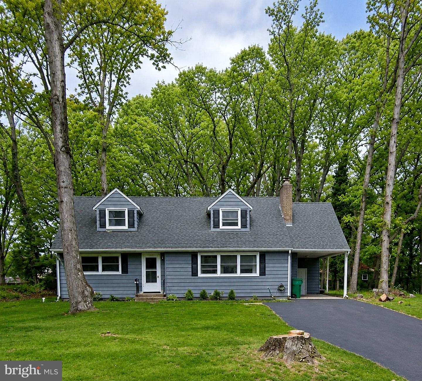 61 Hitchner Ave — photo