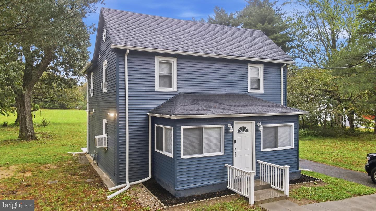 960 Carmel Rd — photo