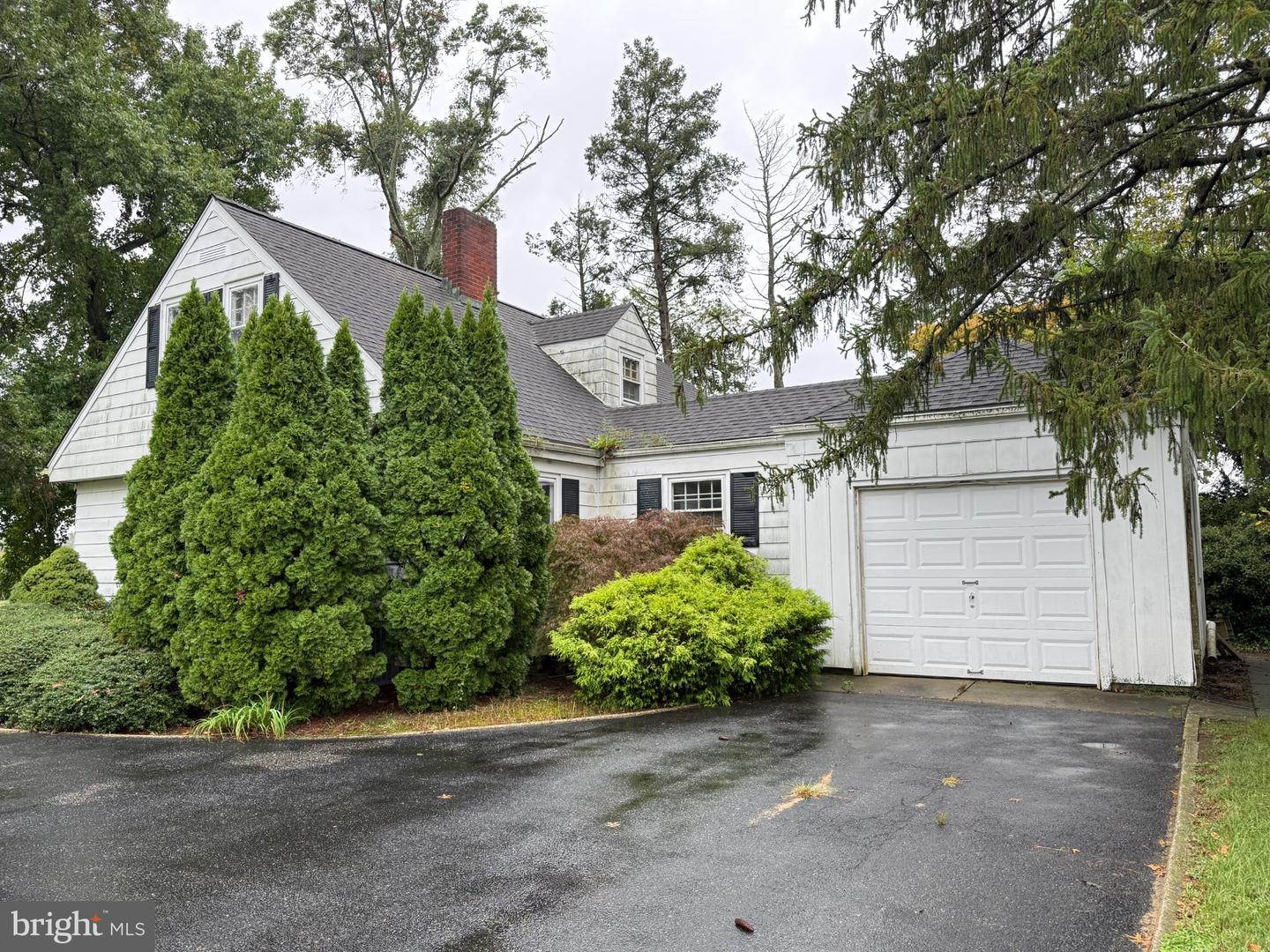 4 E Finley Rd — photo