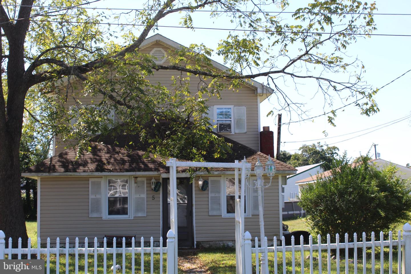 5 Ward Ave — photo