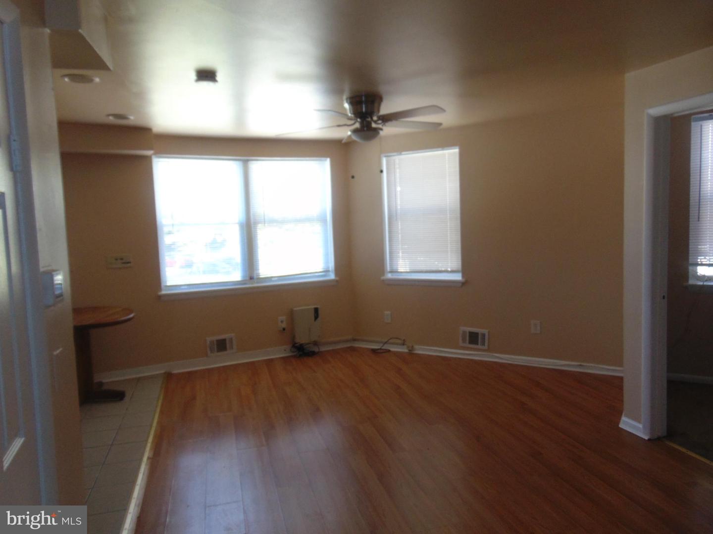 2985 Yorkship Sq #2B — photo