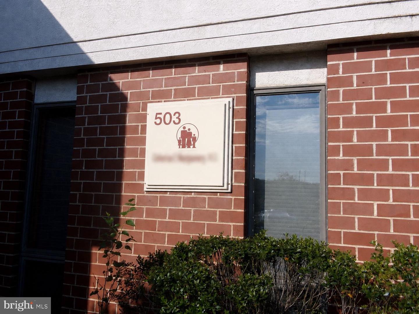 2301 E Evesham Ave #503 — photo
