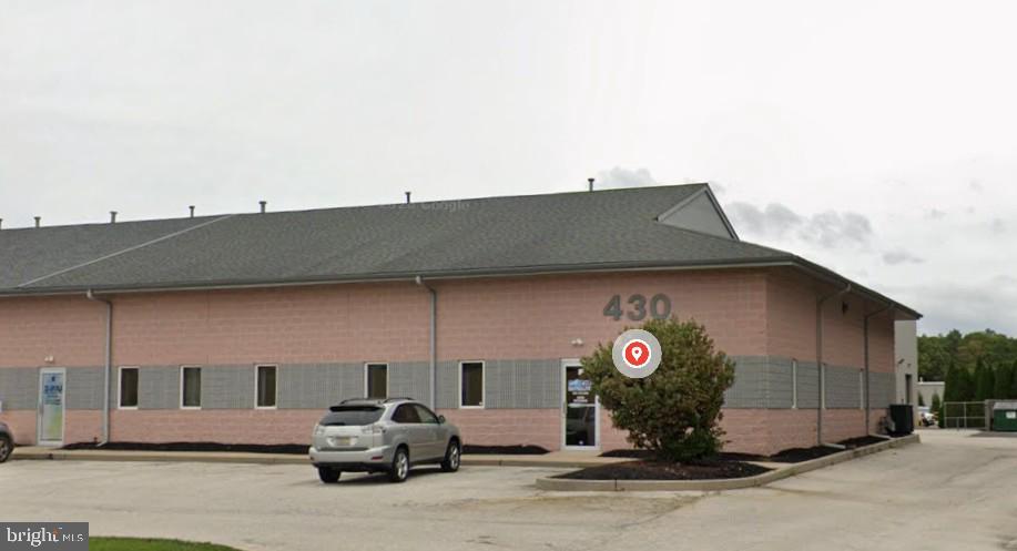 430 Commerce Lane #E — photo