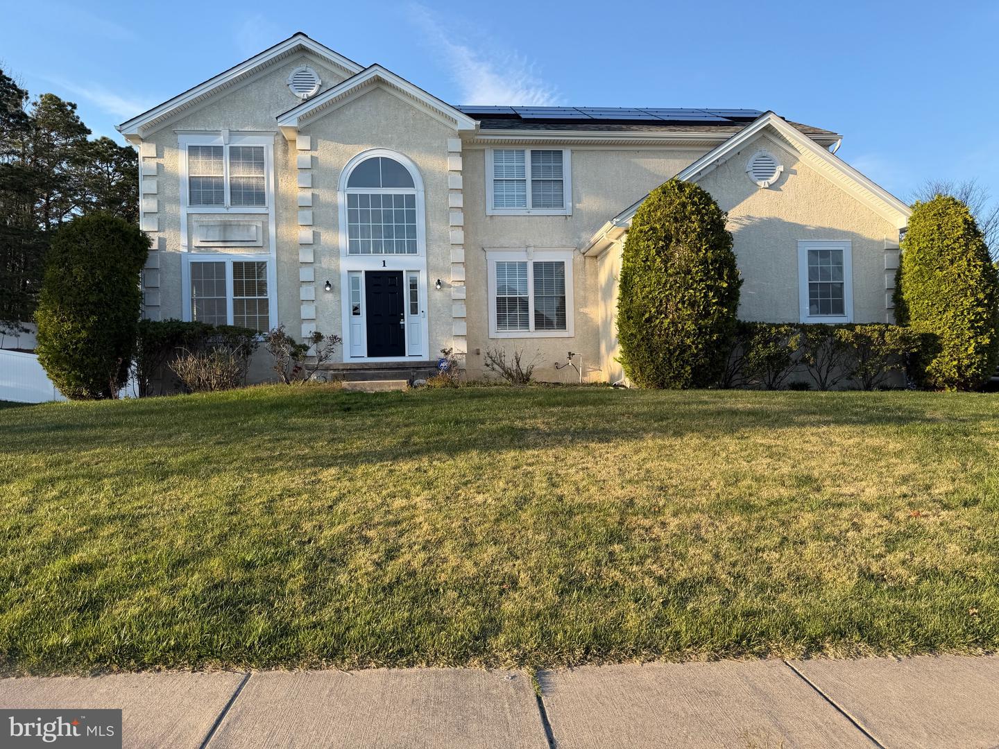 1 Bluestone — photo