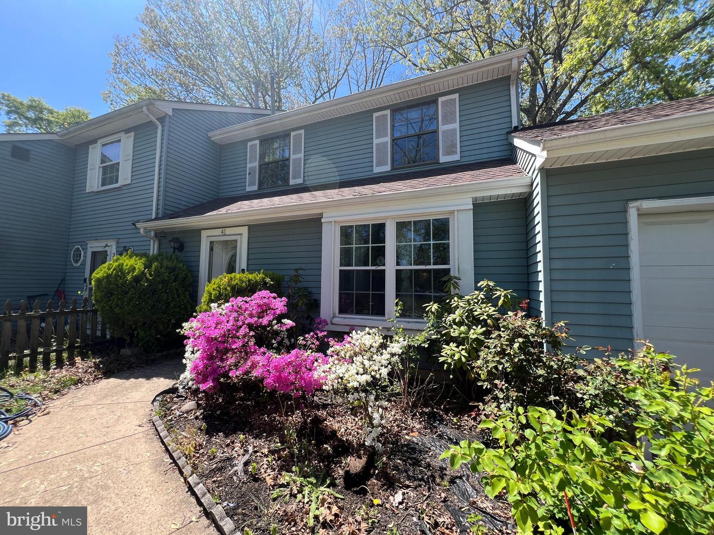 41 Hampton Gate Dr — photo