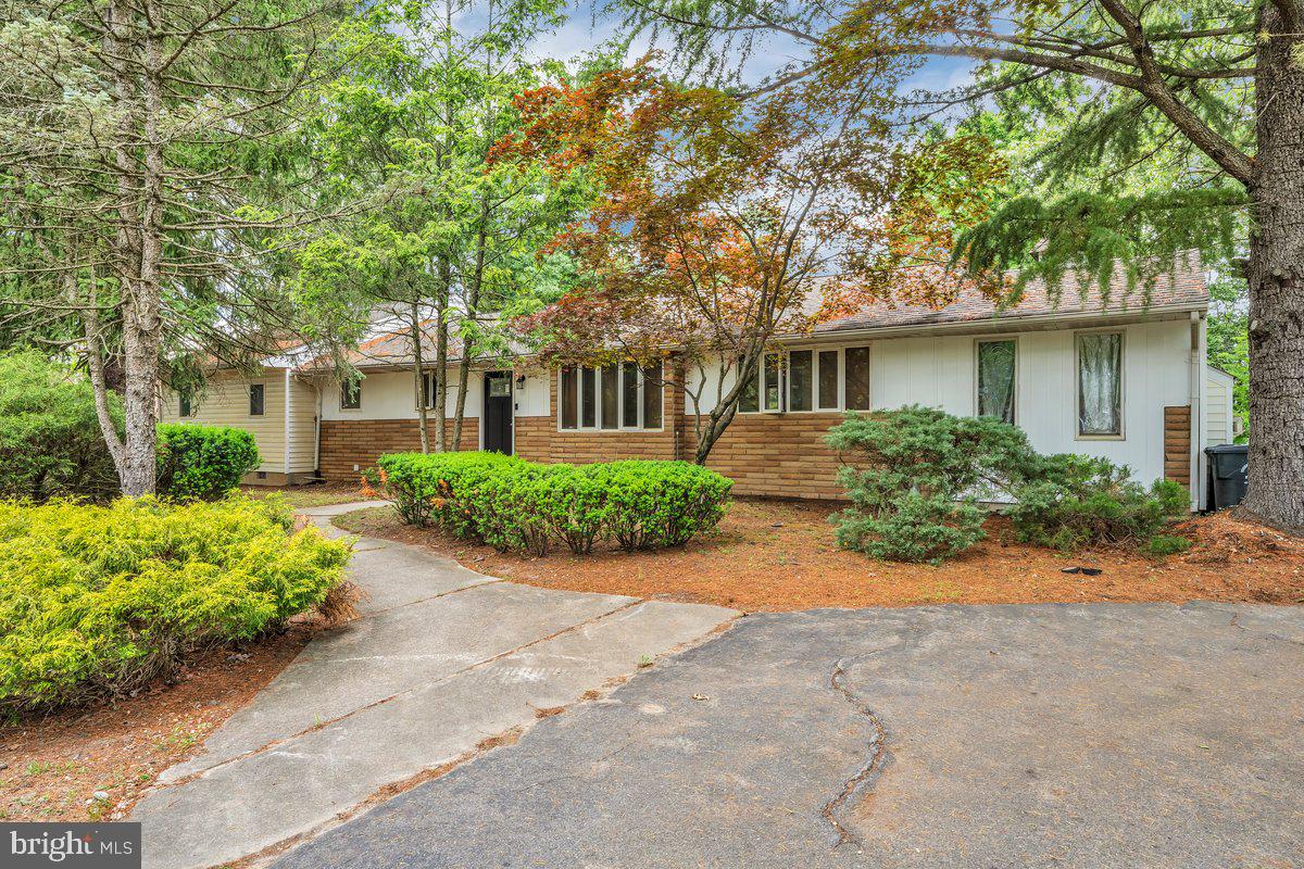 3 Southgate Dr — photo