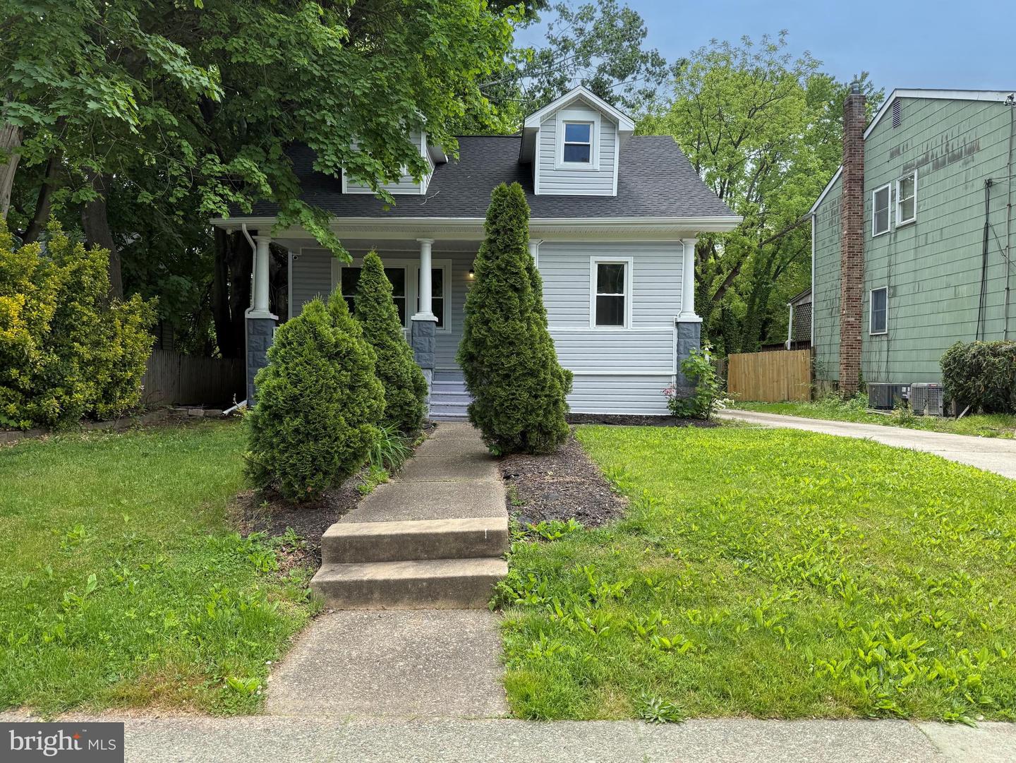 714 Woodlynne Ave — photo
