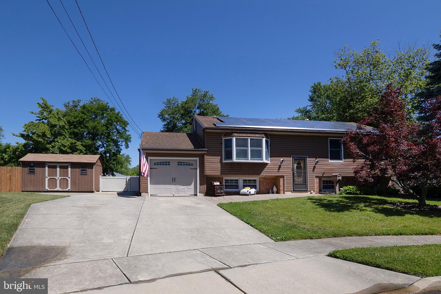 224 Orono Pl — photo