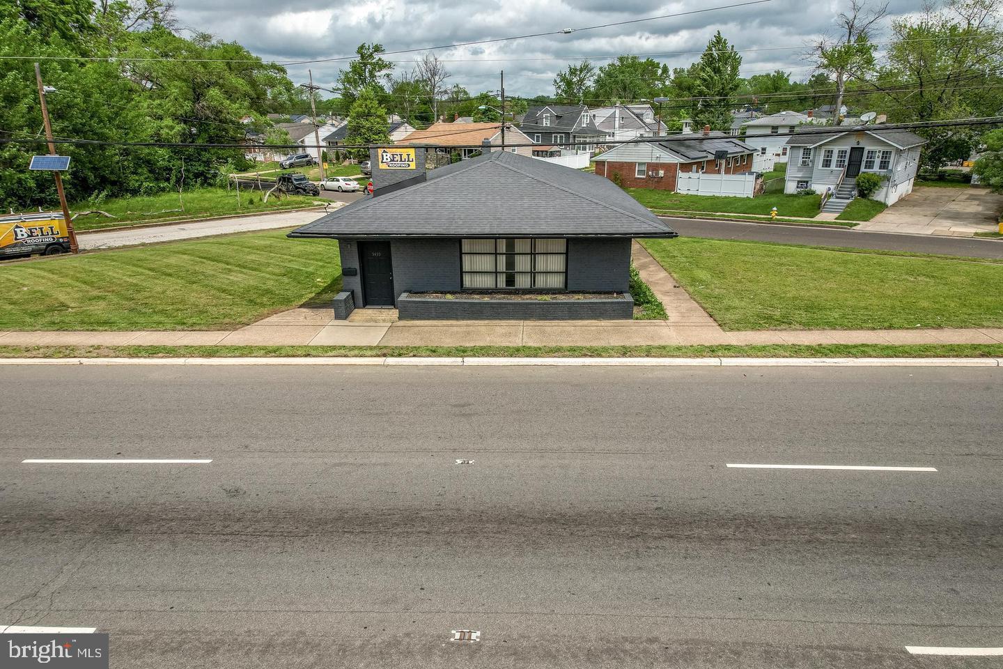 5439 Kaighn Ave — photo