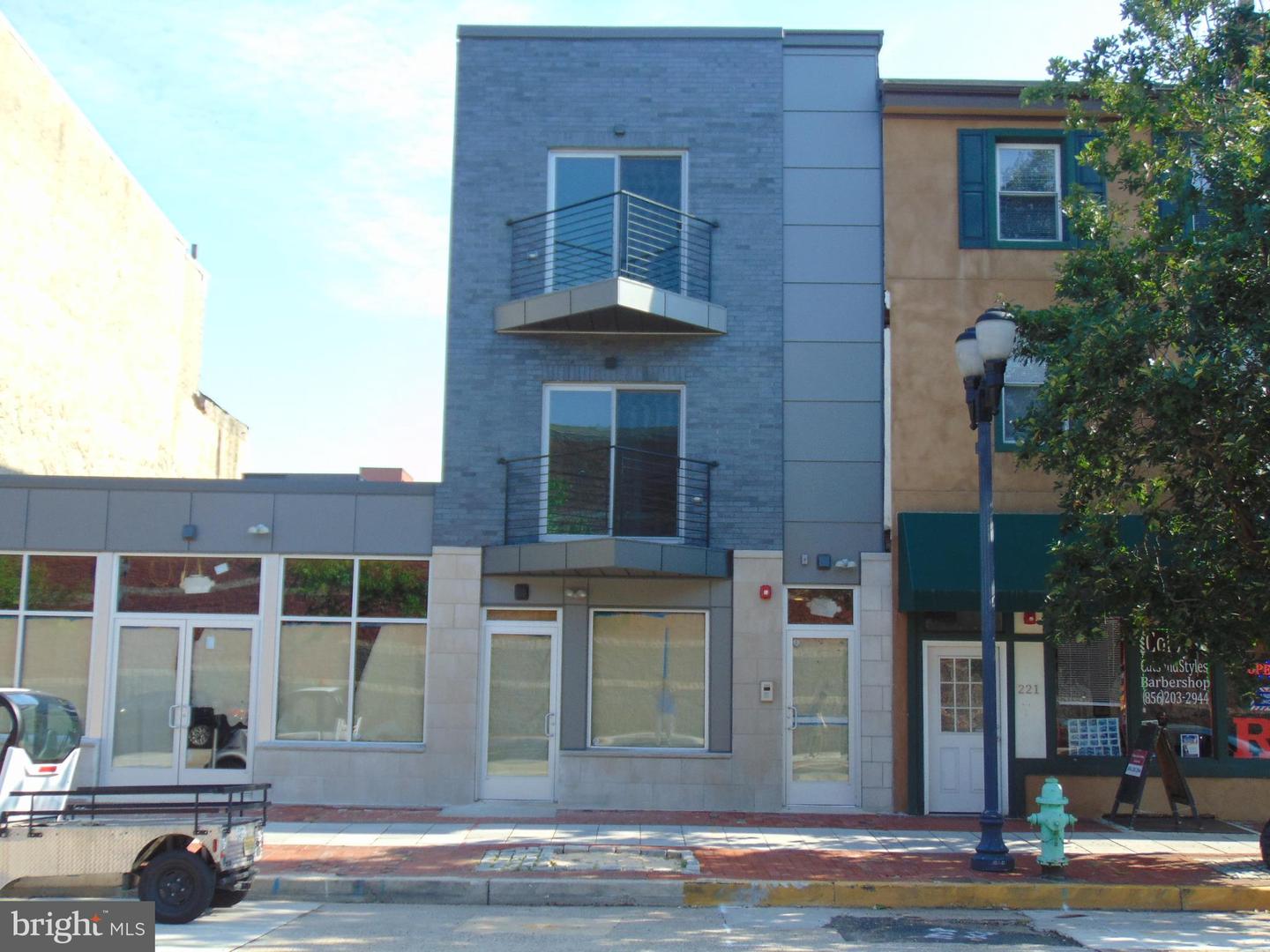219 Market St — photo