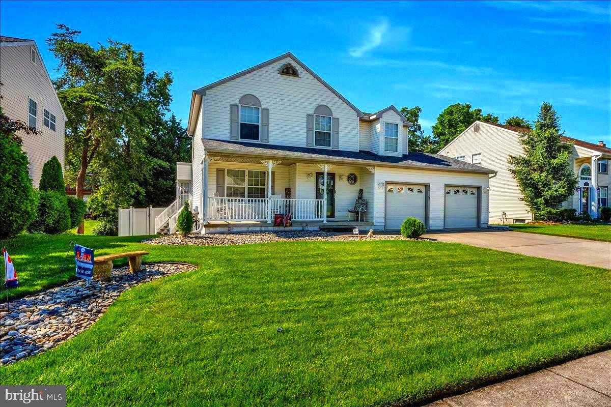 16 W Annapolis Dr — photo