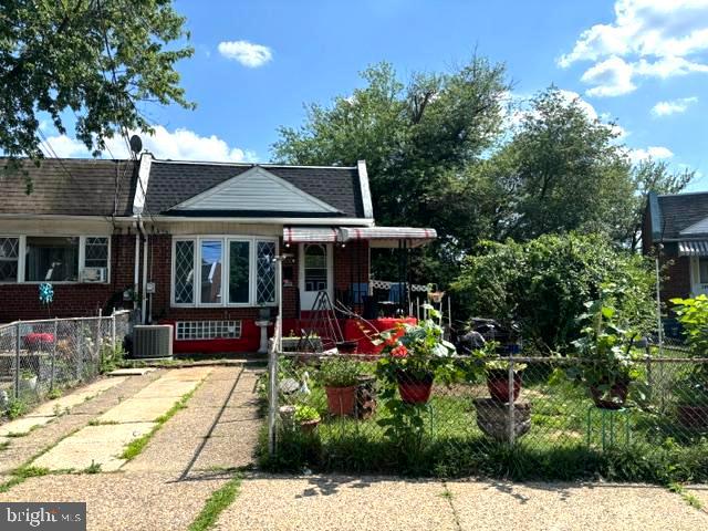 1103 Lakeshore Dr — photo