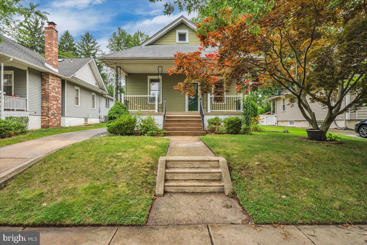 211 S Logan — photo
