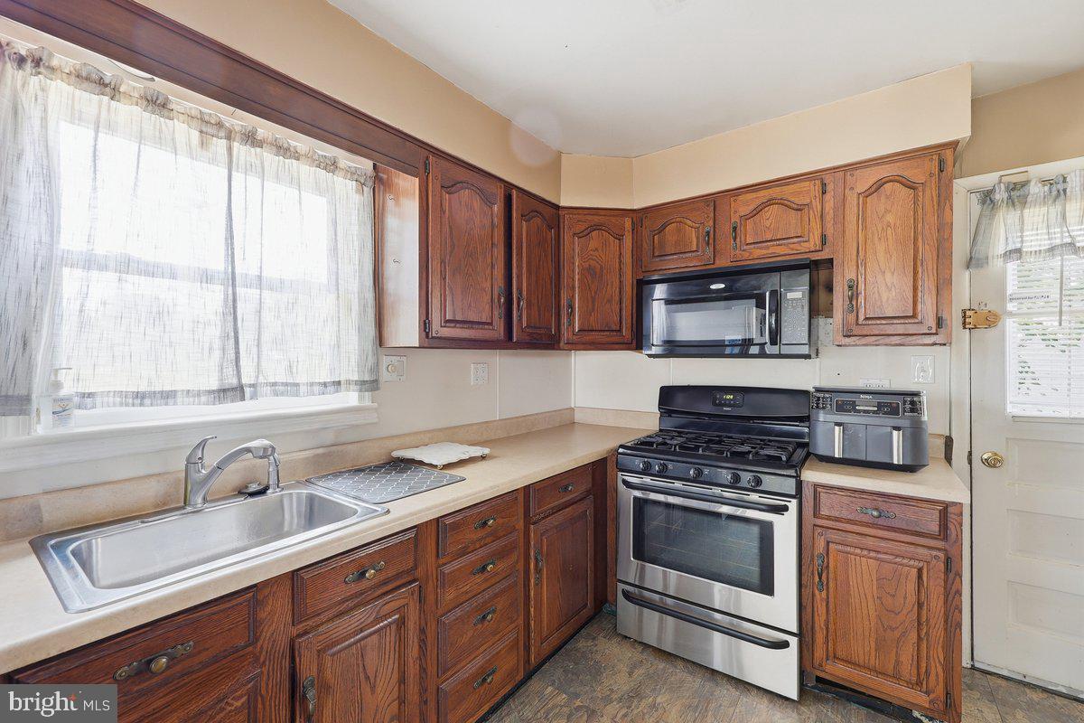 434 Flanders Road, Bellmawr, NJ 08031 — photo 3