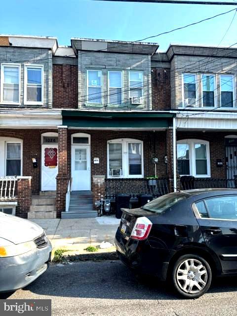 1024 Thurman St — photo