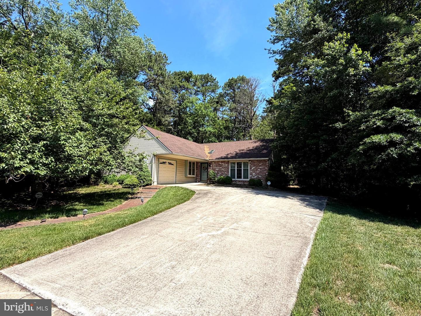 32 Battery Hill Dr — photo