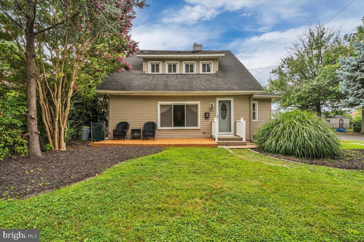 1014 W Kings Hwy — photo