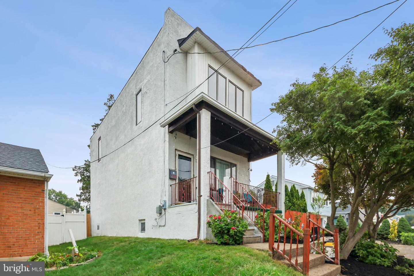 5313 Royal Ave — photo